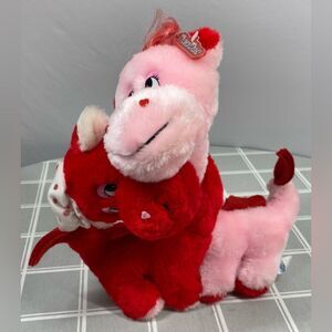 Vtg DanDee Plush Valentines Pink & Red Cross Neck Dinosaurs Loving Brontosaurus